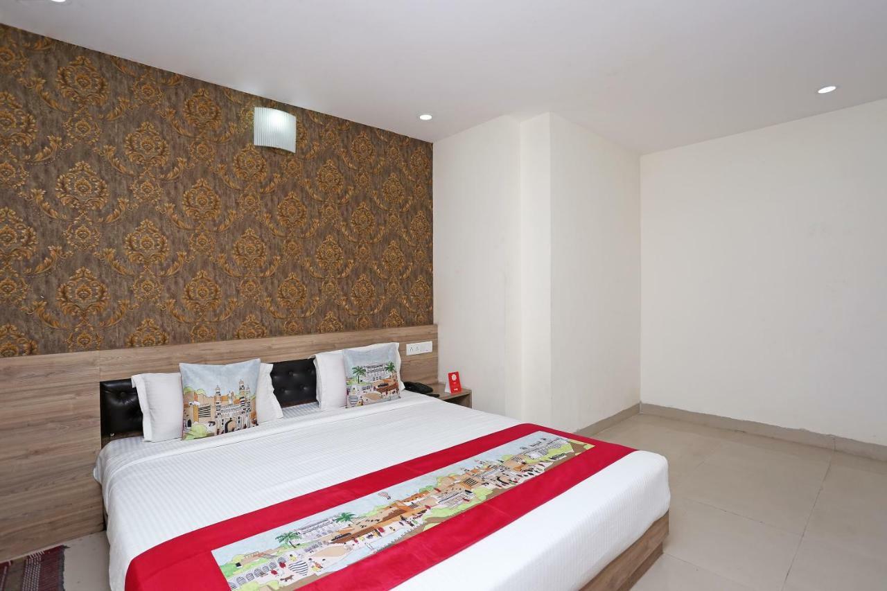 פאטנה Oyo 8226 Rd Inn מראה חיצוני תמונה